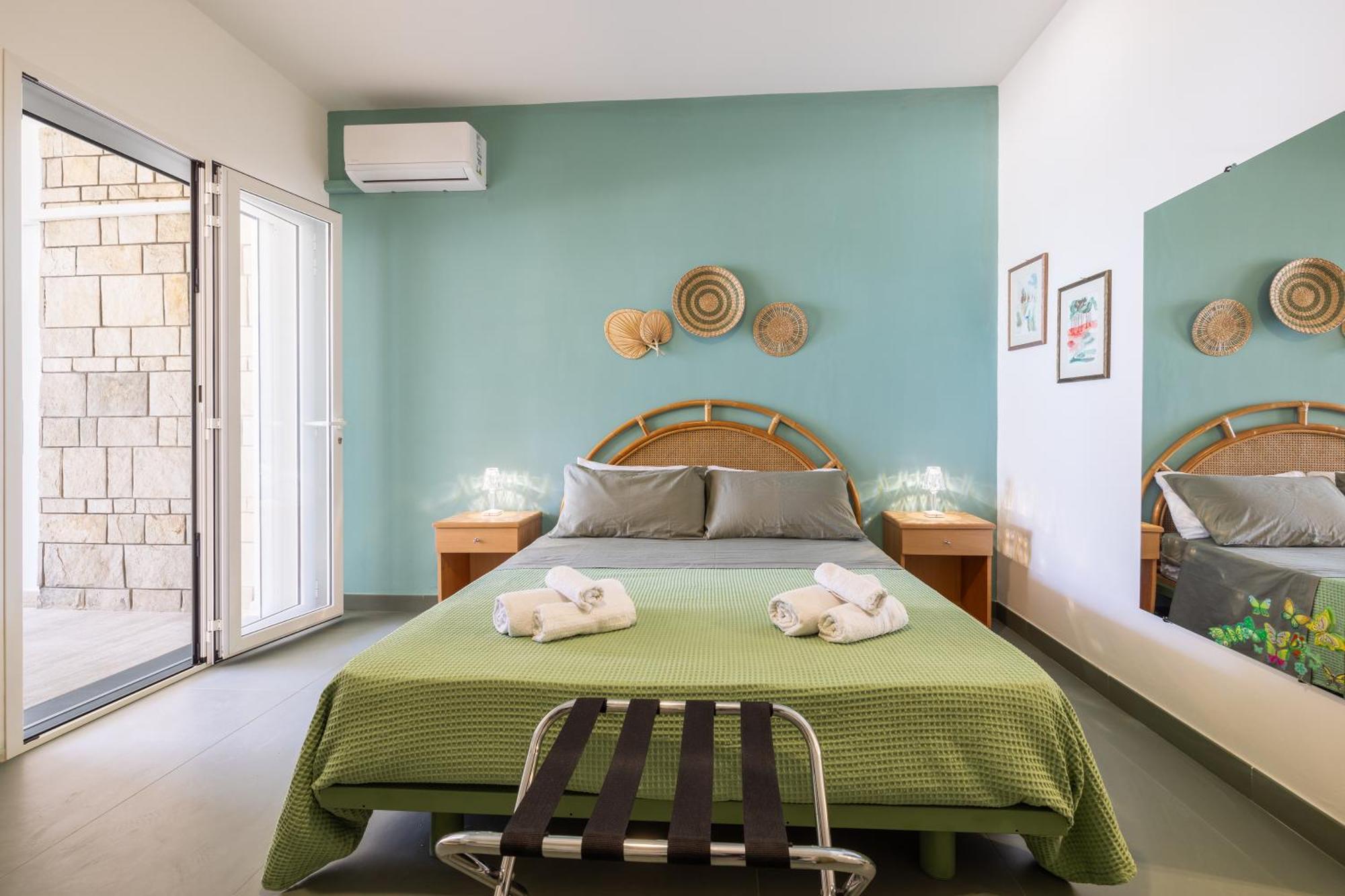 Luxury Suites & Apartment Con Accesso Alla Spiaggia E Parcheggio Privato - Vista Mare Lido Conchiglia Exterior photo
