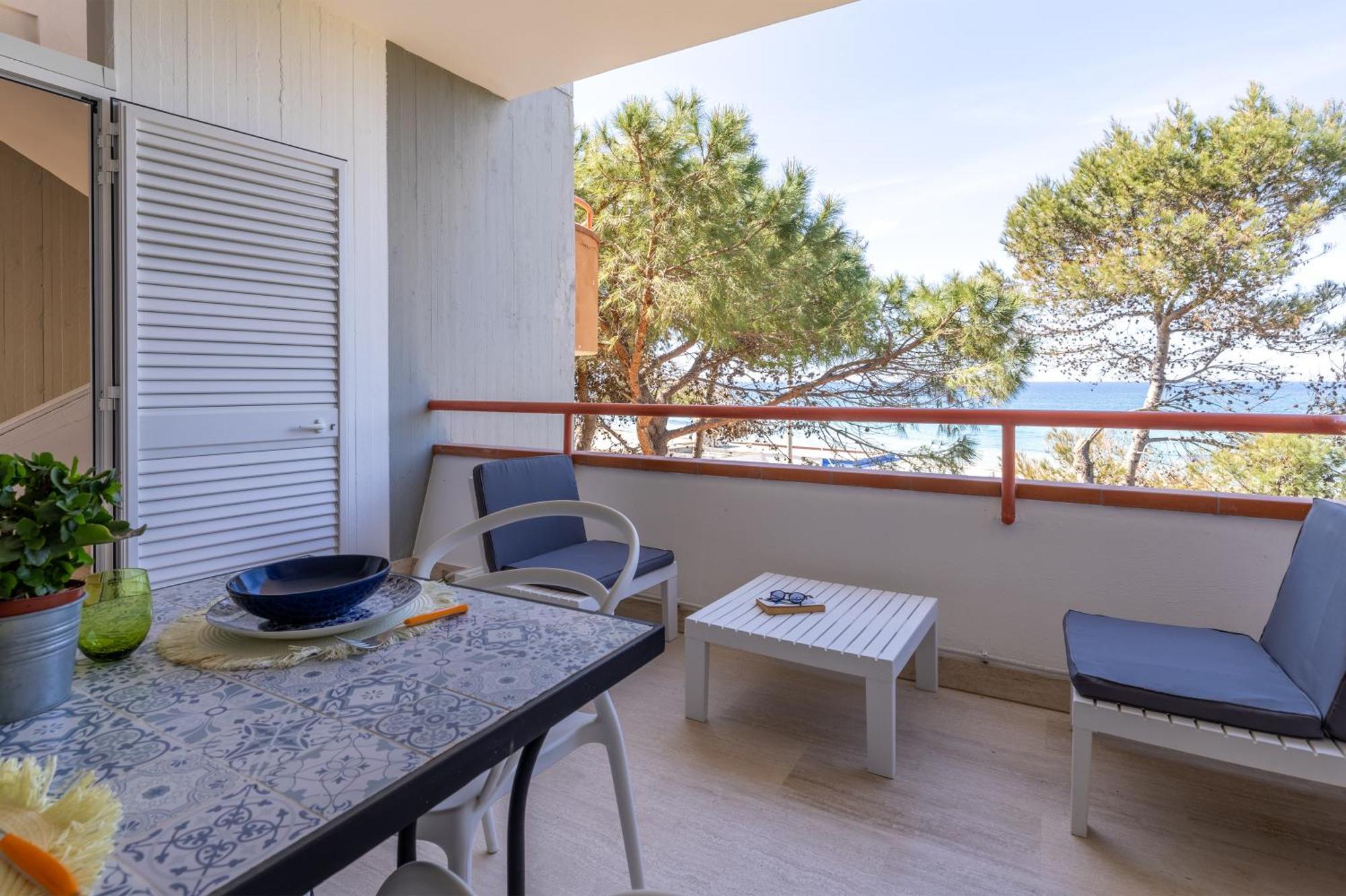 Luxury Suites & Apartment Con Accesso Alla Spiaggia E Parcheggio Privato - Vista Mare Lido Conchiglia Exterior photo